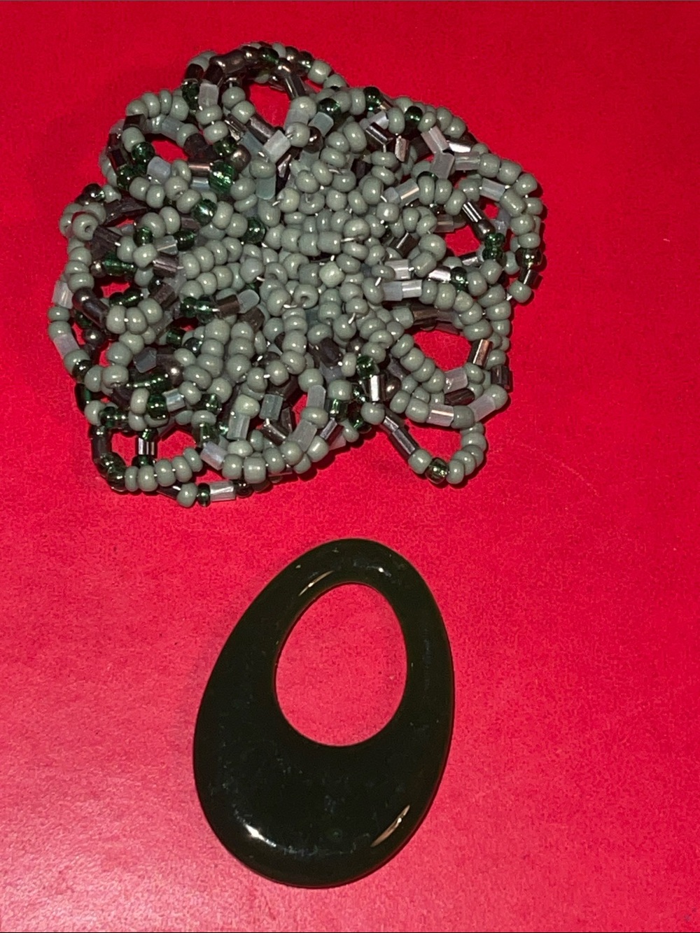 U-add-it: Handcrafted Green Beaded Flower Brooch- and pendant Women Jewelry